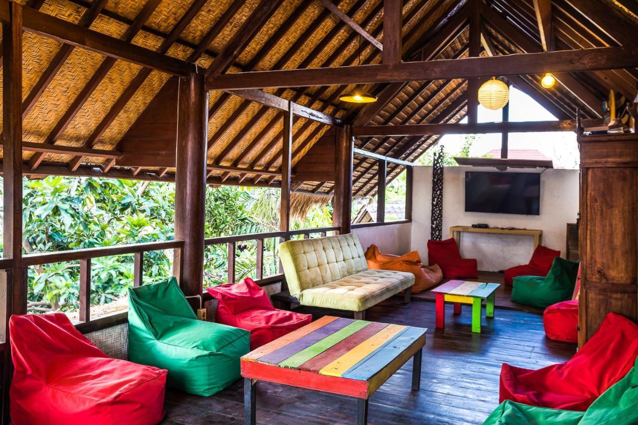 Woodstock Gili - Garden And Bungalows Hotel Gili Trawangan Buitenkant foto