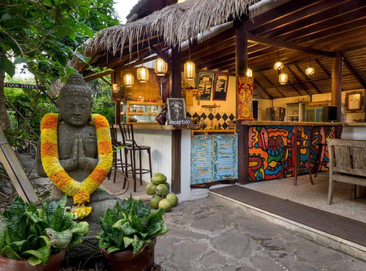 Woodstock Gili - Garden And Bungalows Hotel Gili Trawangan Buitenkant foto