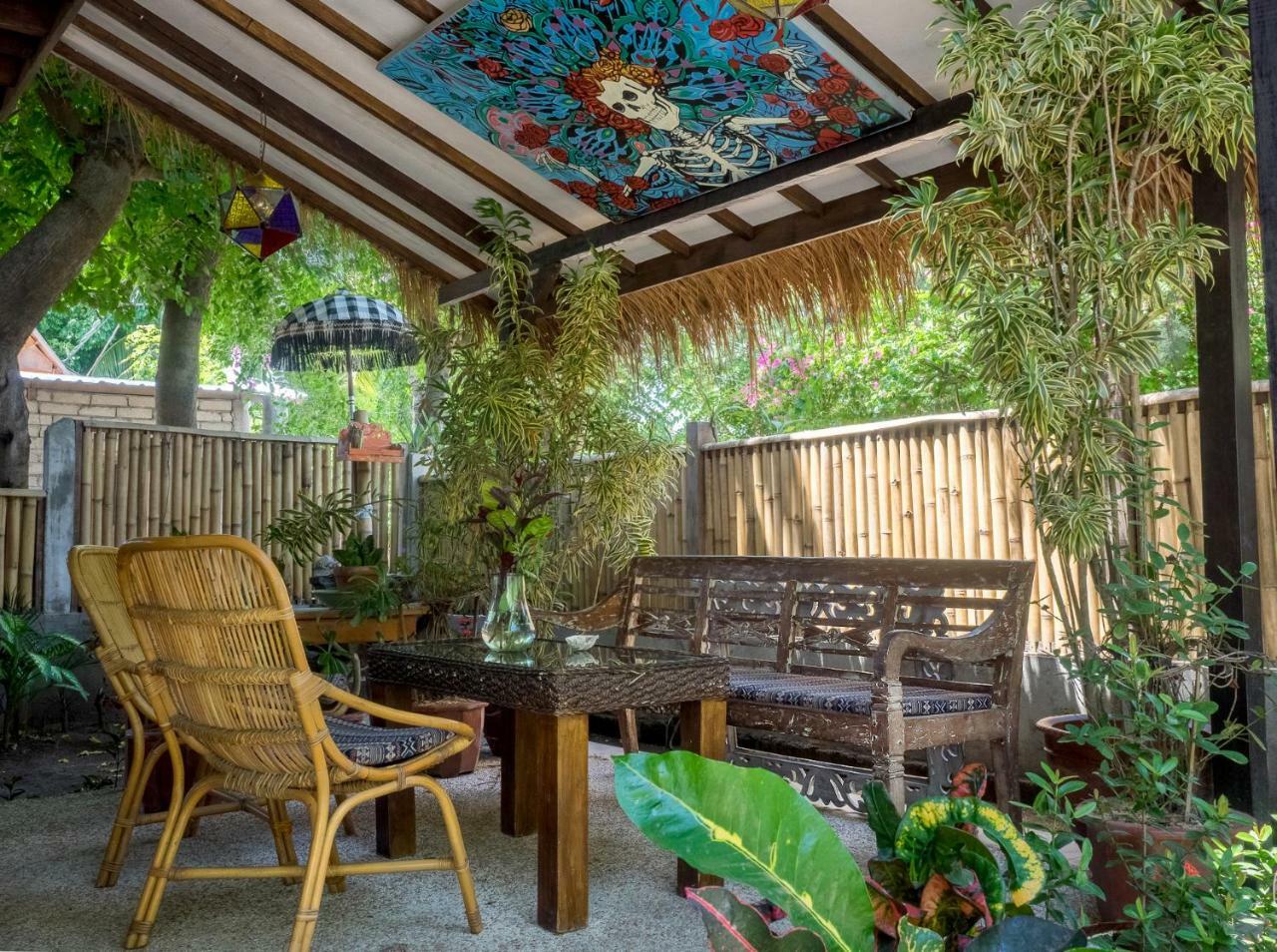 Woodstock Gili - Garden And Bungalows Hotel Gili Trawangan Buitenkant foto